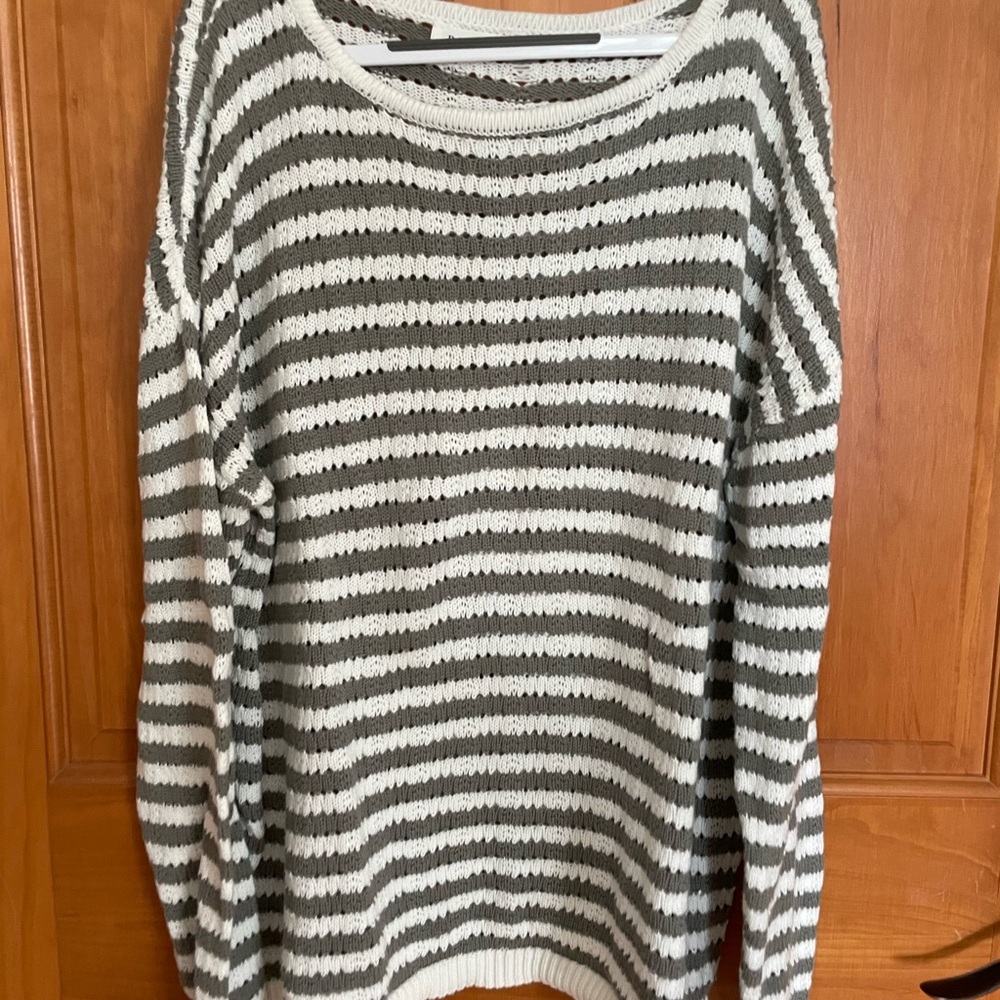 Neuflora Alma Sweater, sage stripe